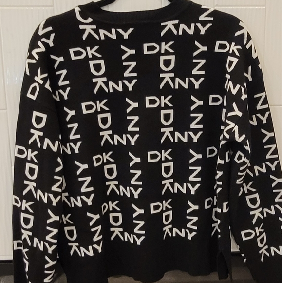 Womens DKNY Logo V Neck Sweater Size M - Picture 4 of 8
